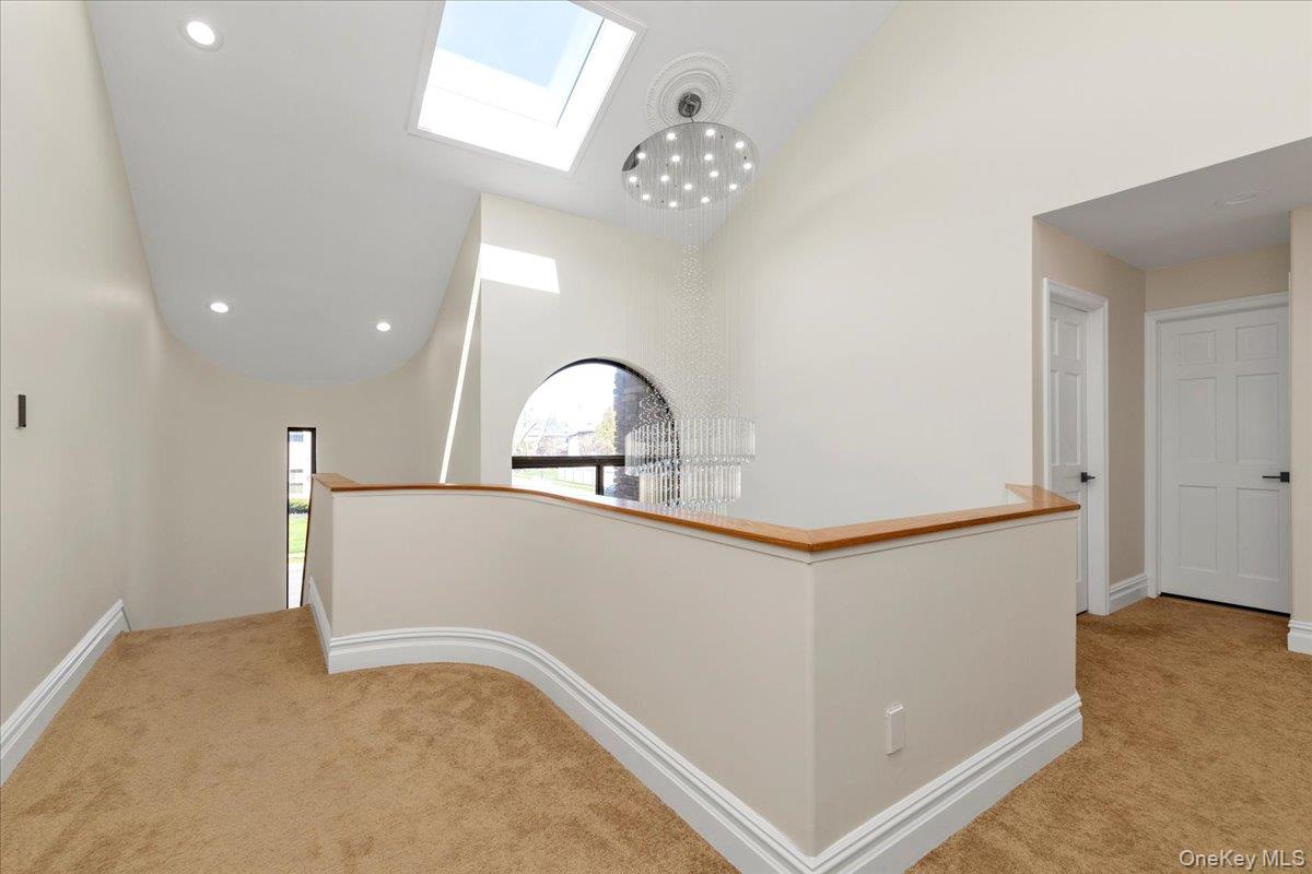 219 Carnation Drive, Farmingdale, NY 11735