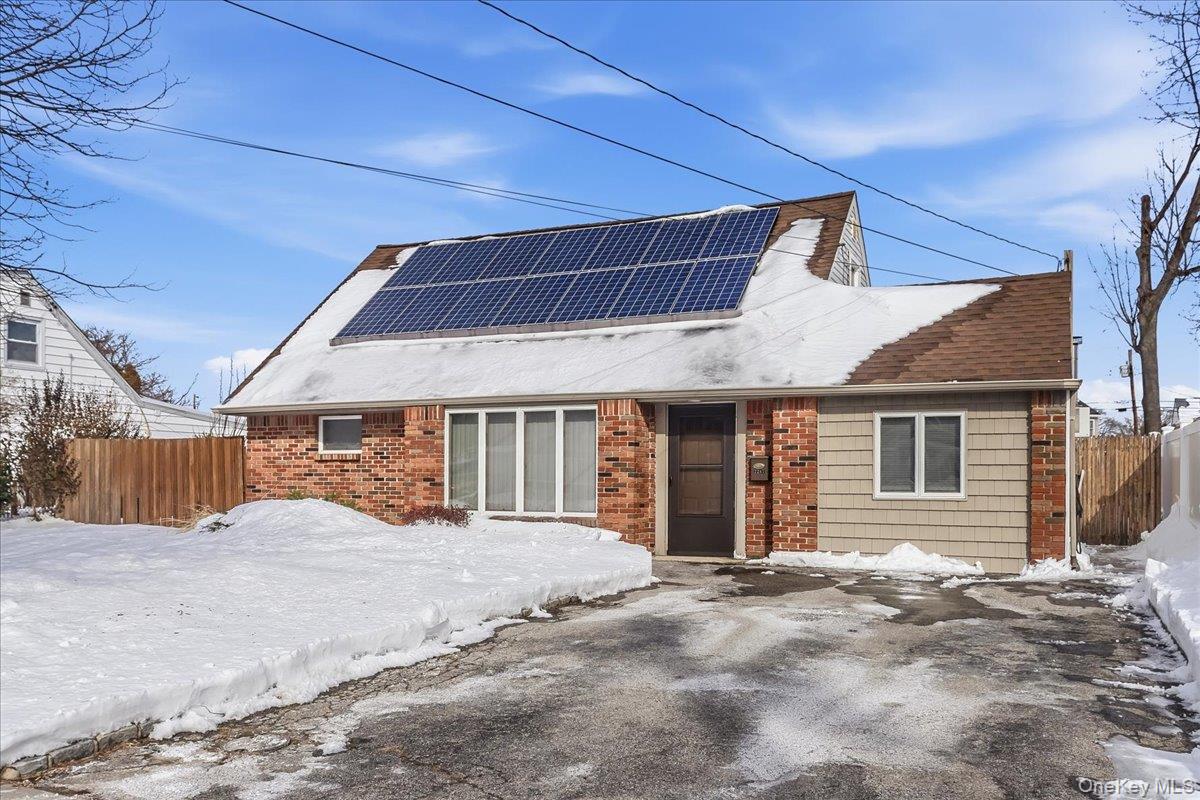 2287 7th Street, East Meadow, NY 11554