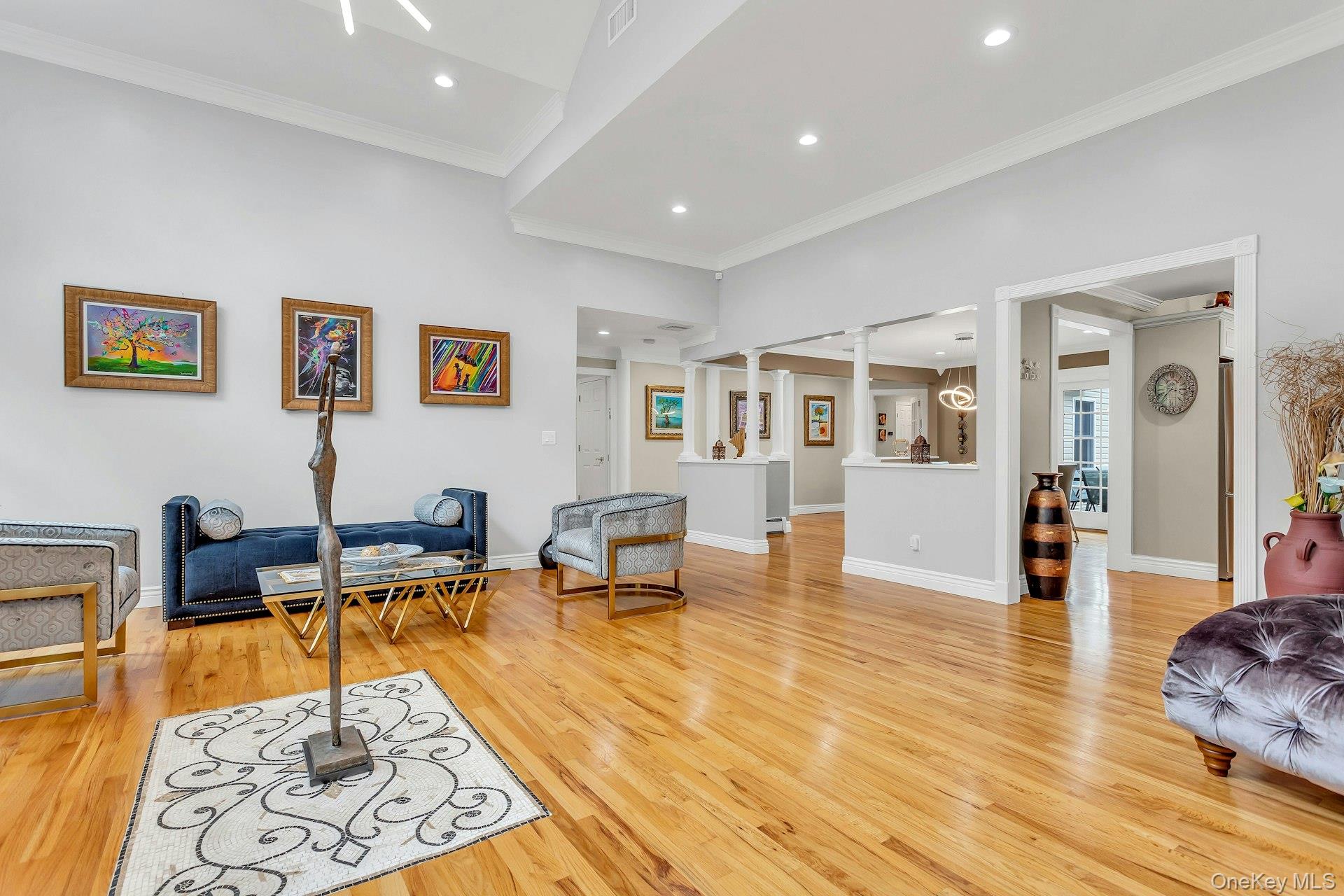 21 Buttonwood Drive, Dix Hills, NY 11746