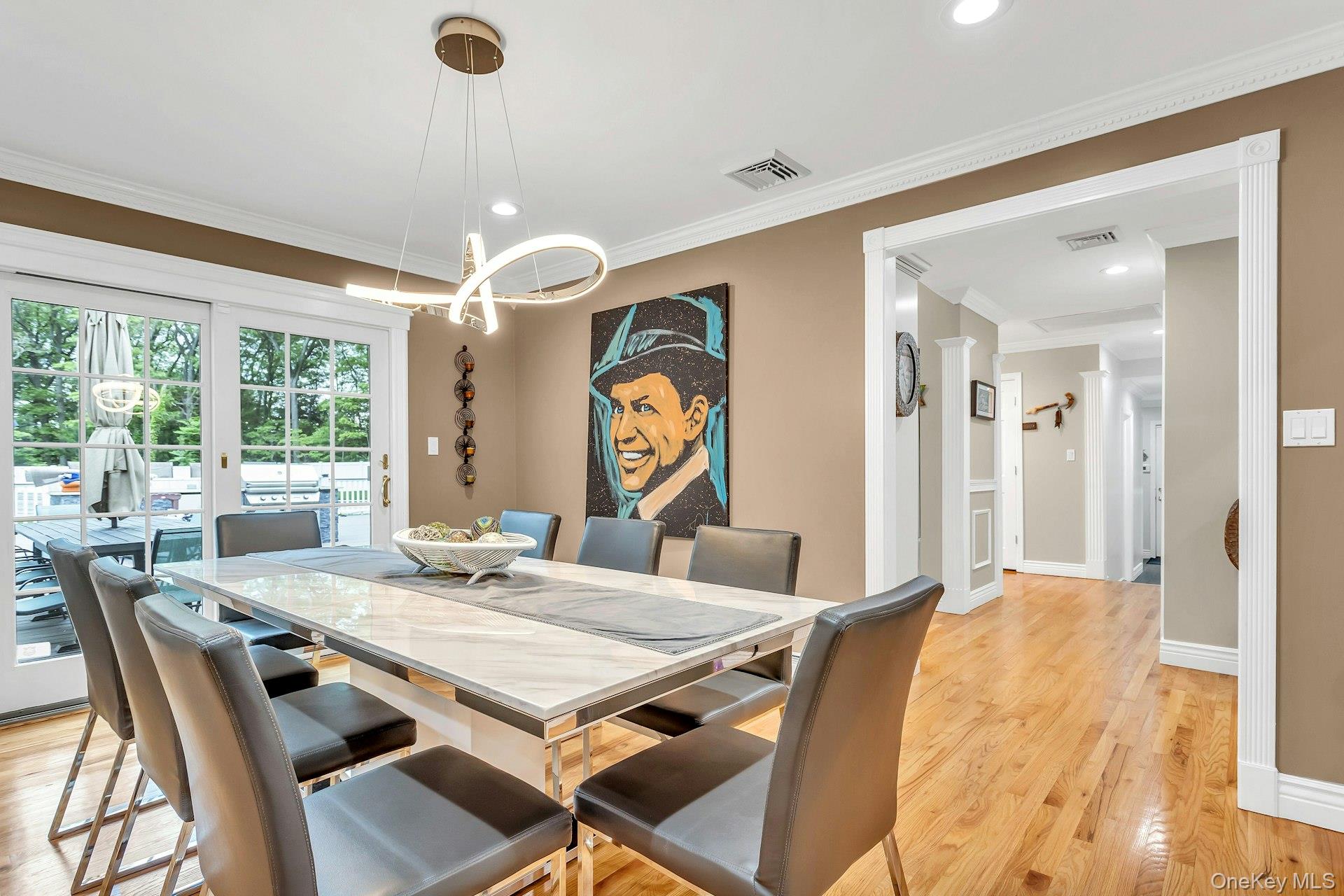 21 Buttonwood Drive, Dix Hills, NY 11746