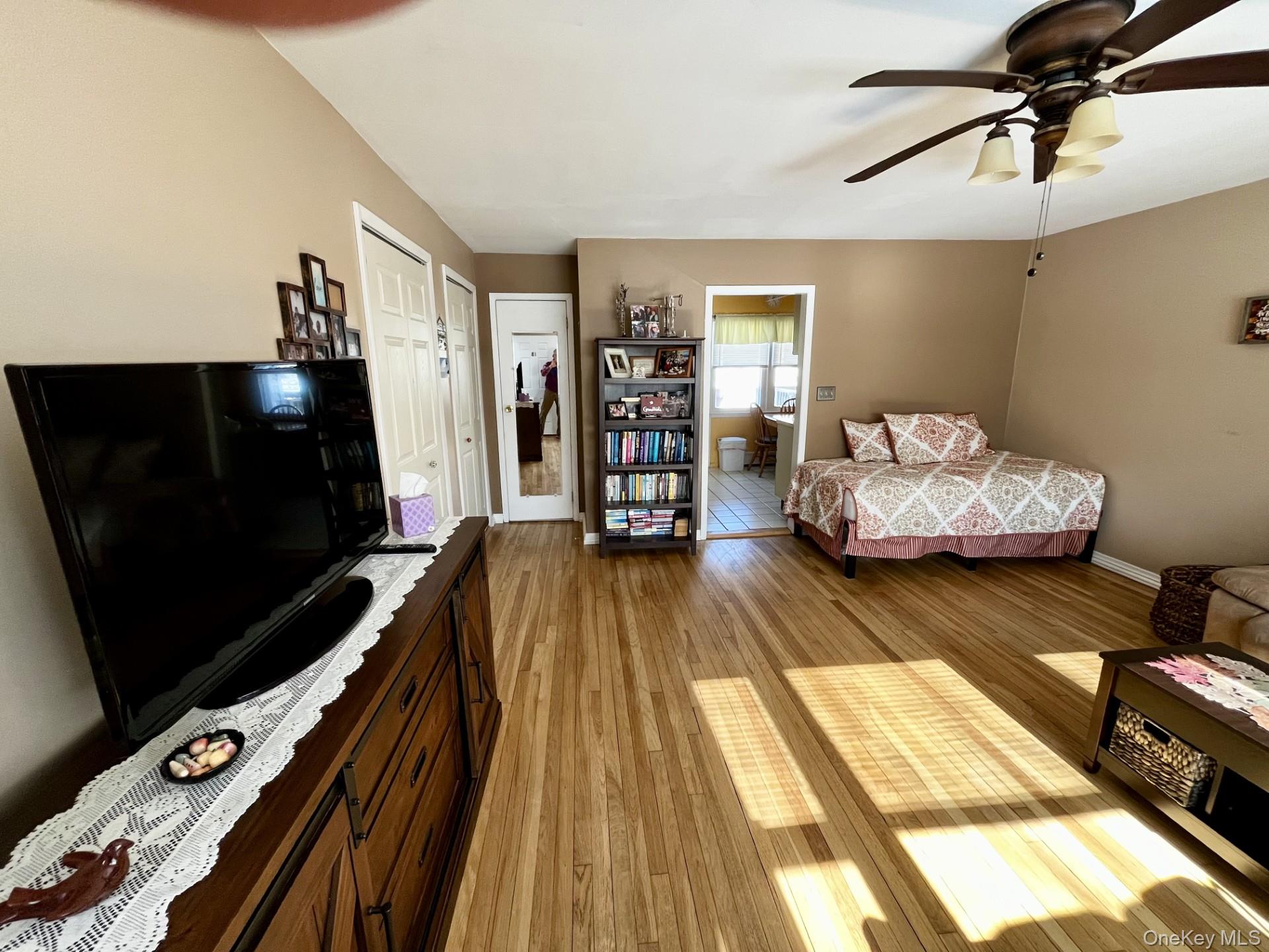 105 Finch Lane # 1B, Islip, NY 11751