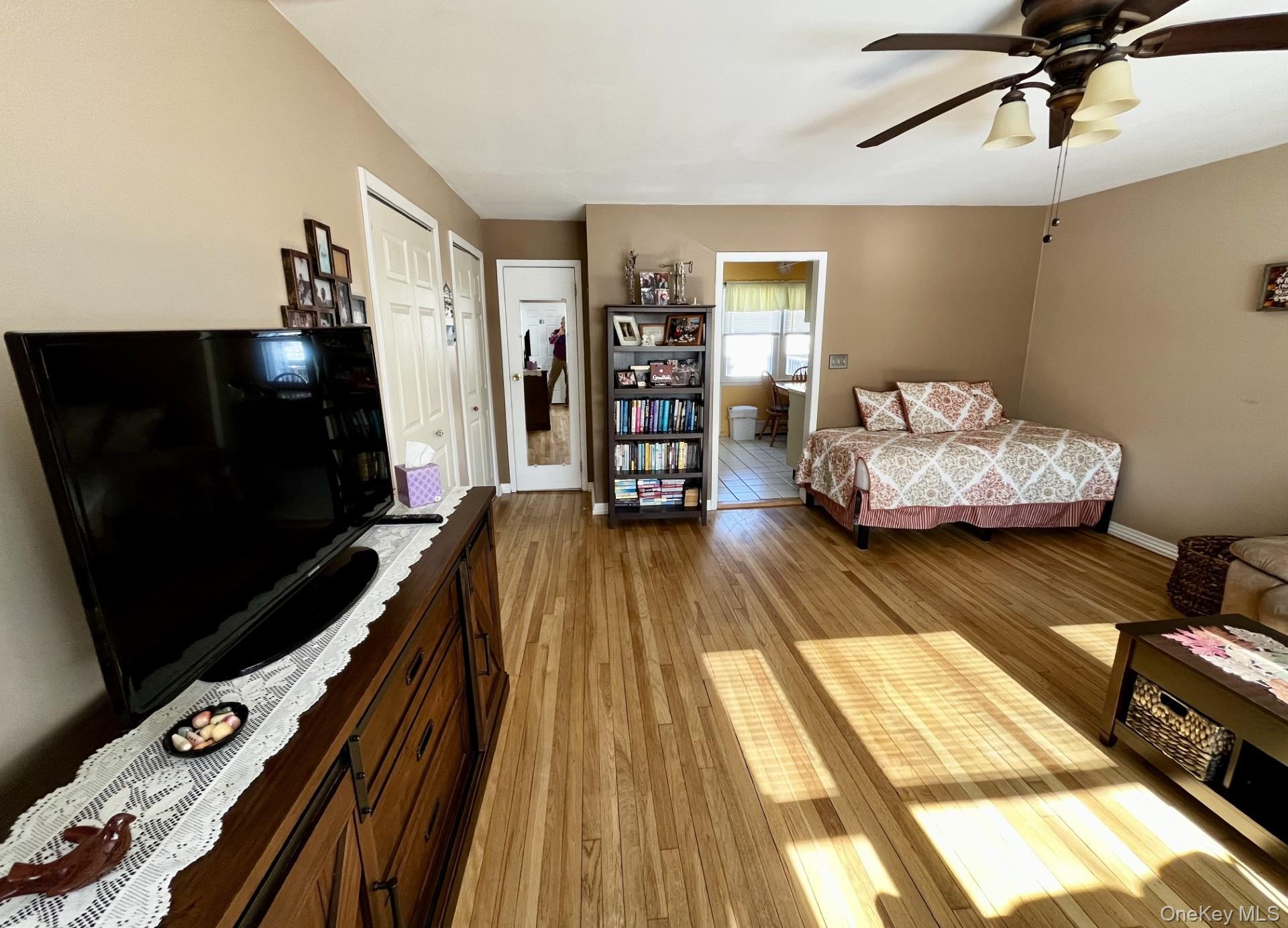 105 Finch Lane # 1B, Islip, NY 11751