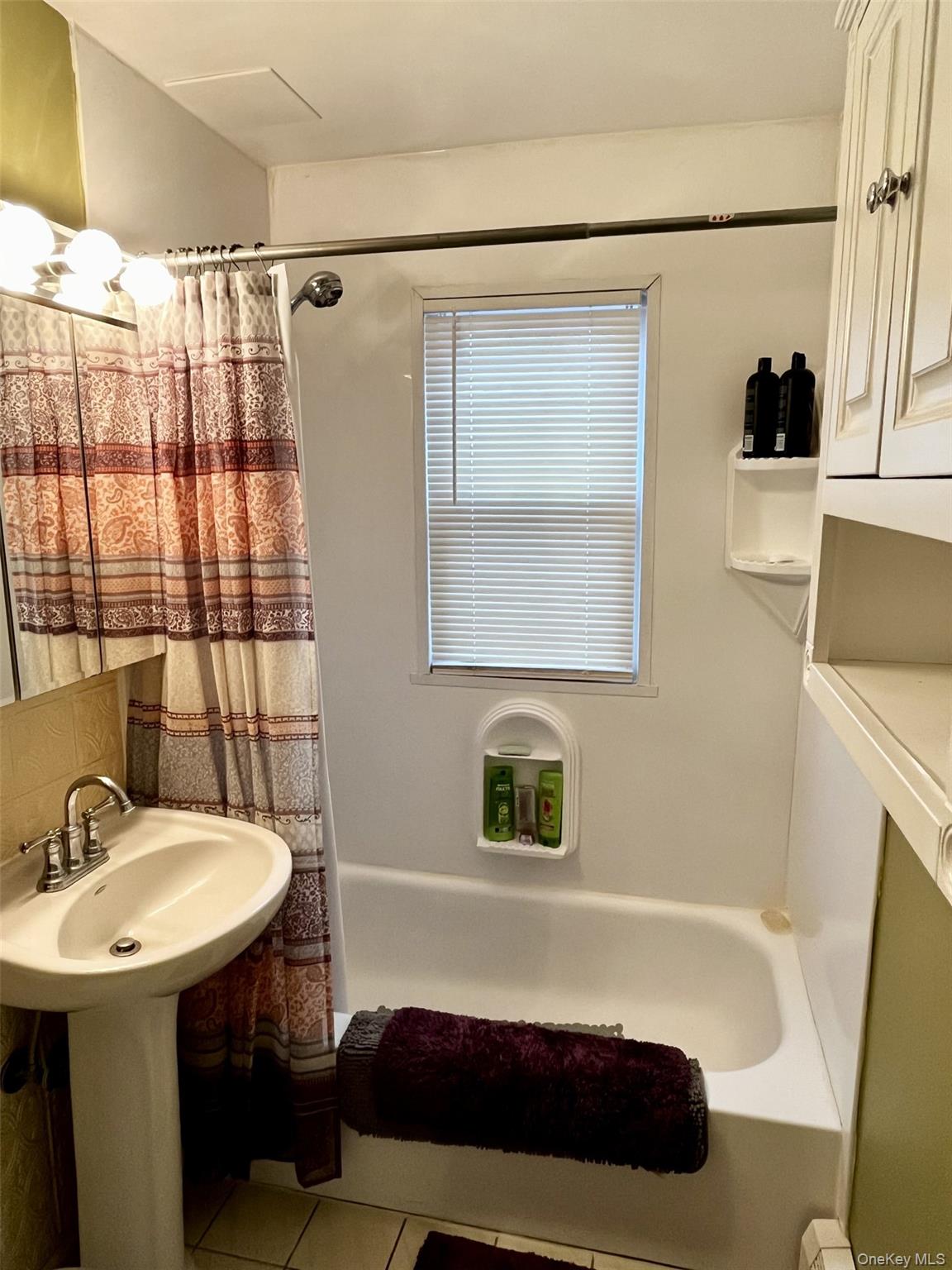 105 Finch Lane # 1B, Islip, NY 11751