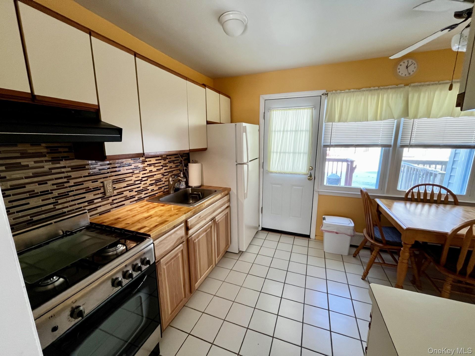 105 Finch Lane # 1B, Islip, NY 11751