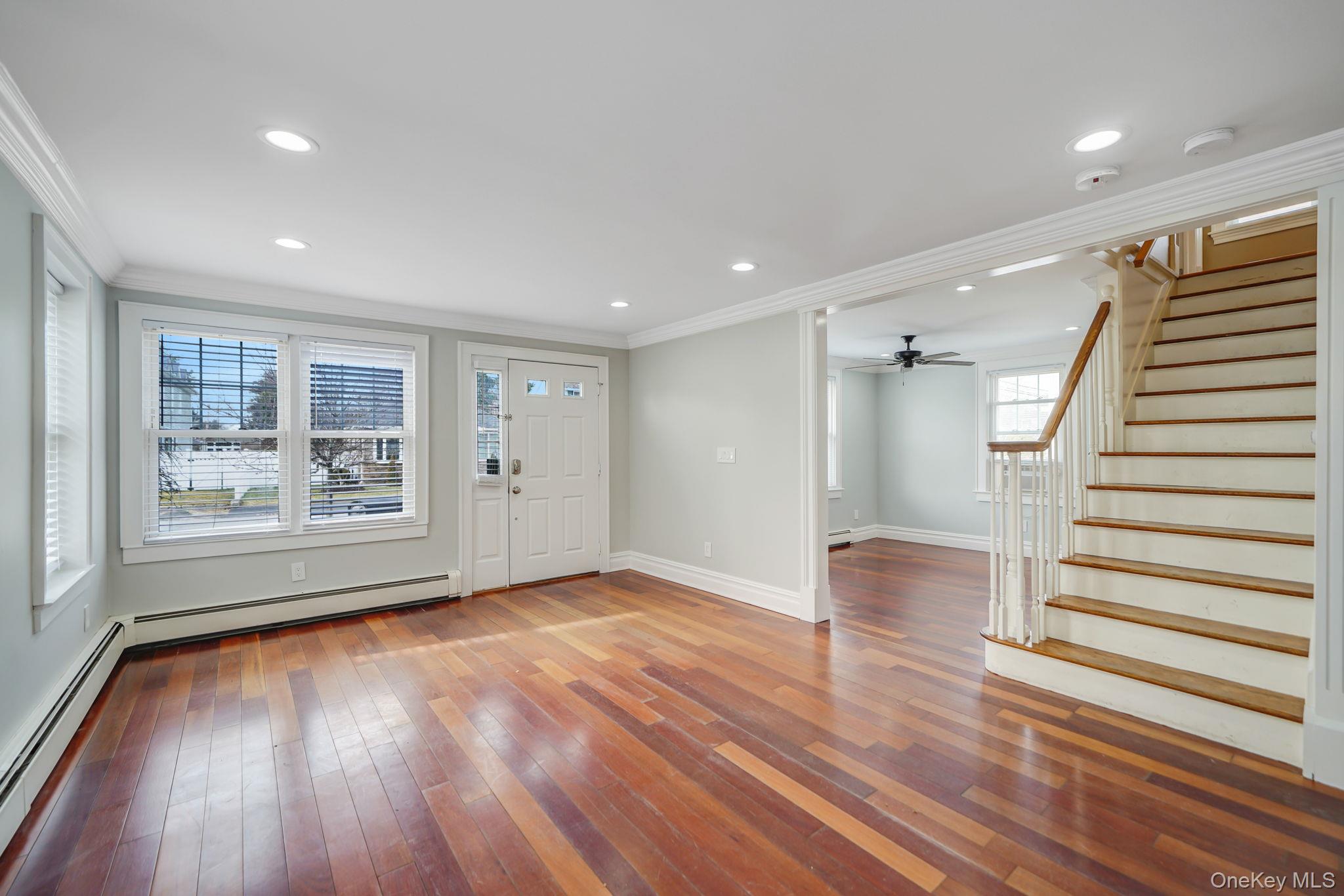 191 Smith Avenue, Islip, NY 11751