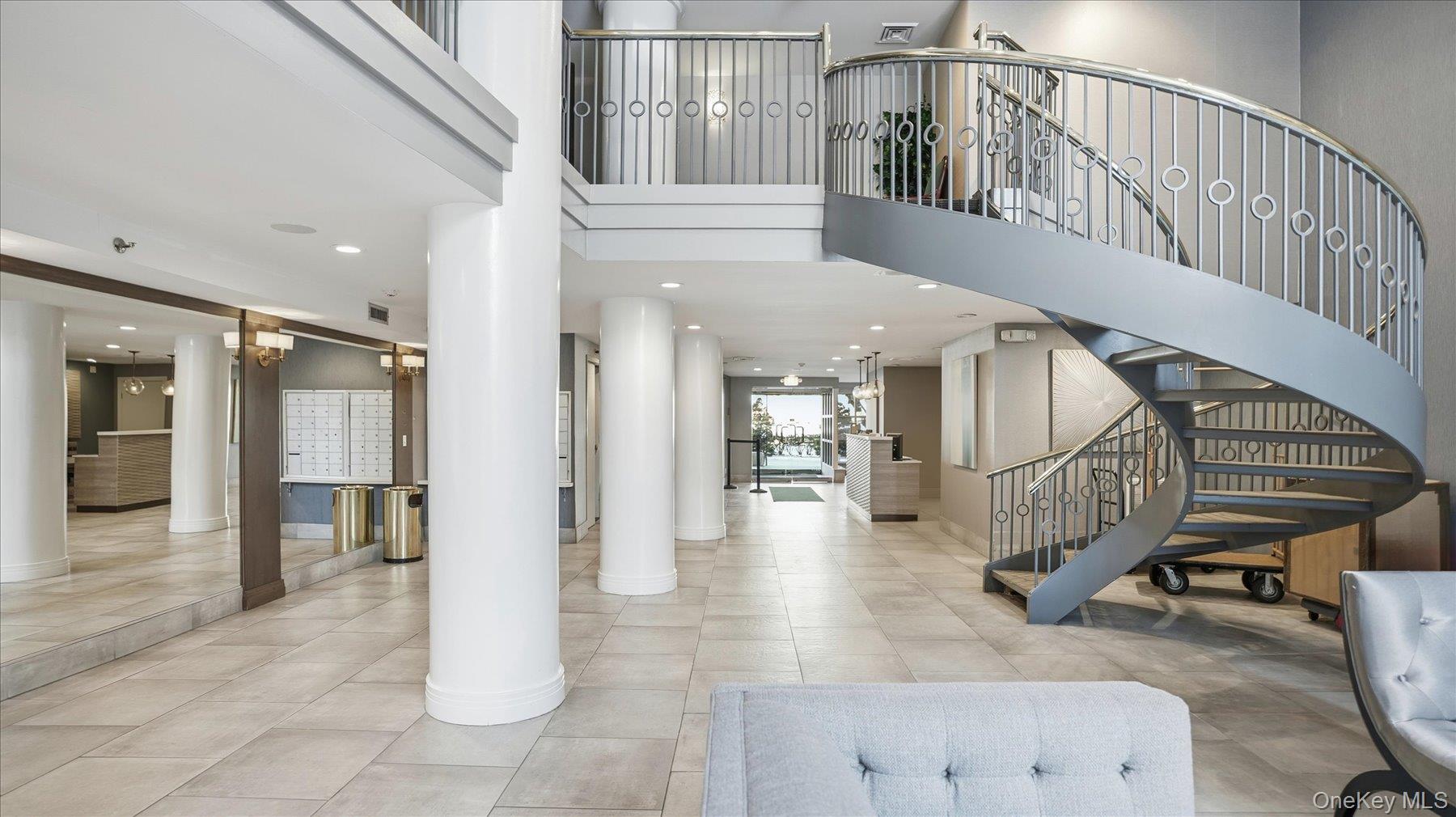 100 Cuttermill Road # 4M, Great Neck, NY 11021