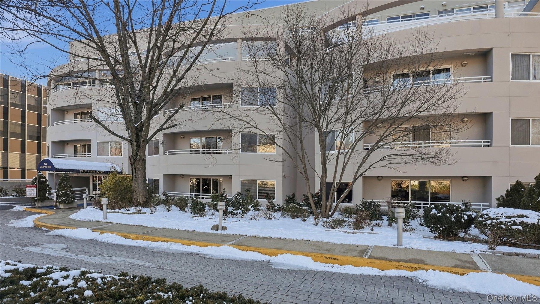 100 Cuttermill Road # 4M, Great Neck, NY 11021