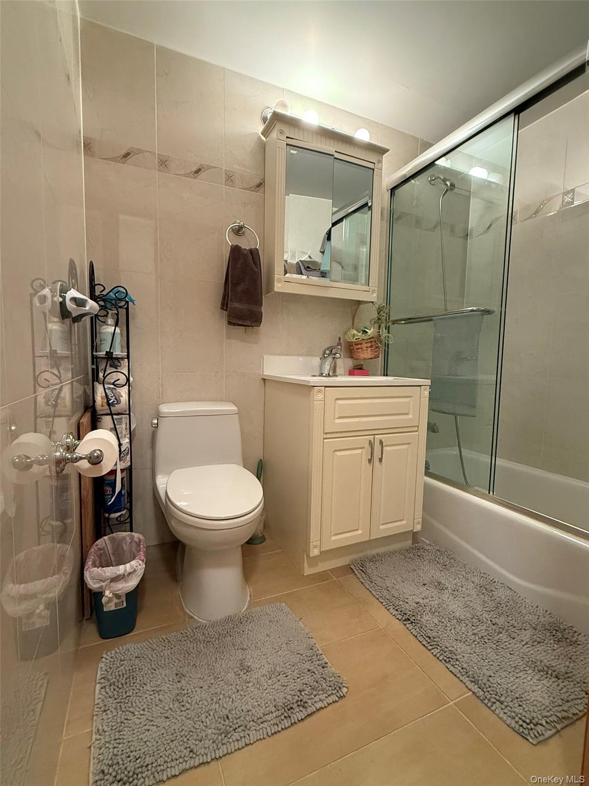 63-14 Queens Boulevard # 3F, Woodside, NY 11377