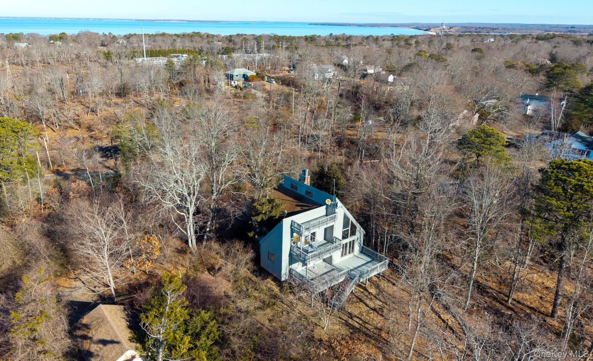 32 Old Canoe Place Road, Hampton Bays, NY 11946