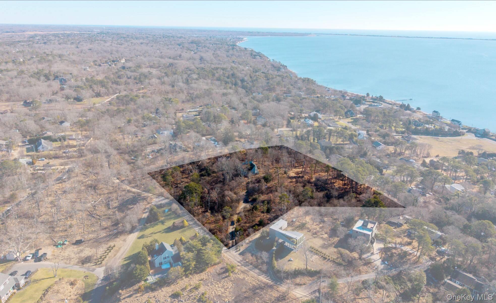 32 Old Canoe Place Road, Hampton Bays, NY 11946