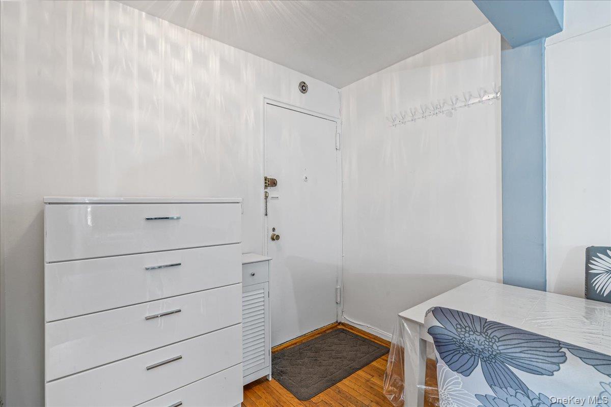 50-21 39th Place # 4H, Sunnyside, NY 11104