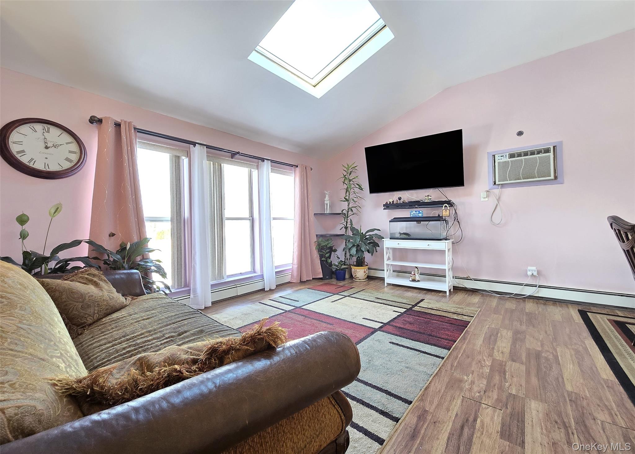 54 Beacon Street, Shirley, NY 11967