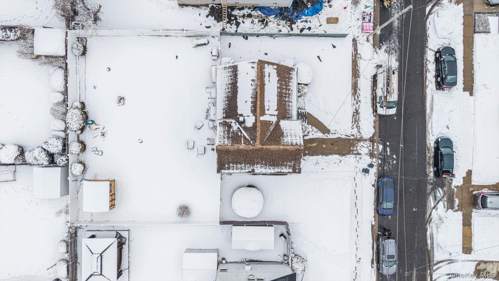 16 Layton Street, Freeport, NY 11520