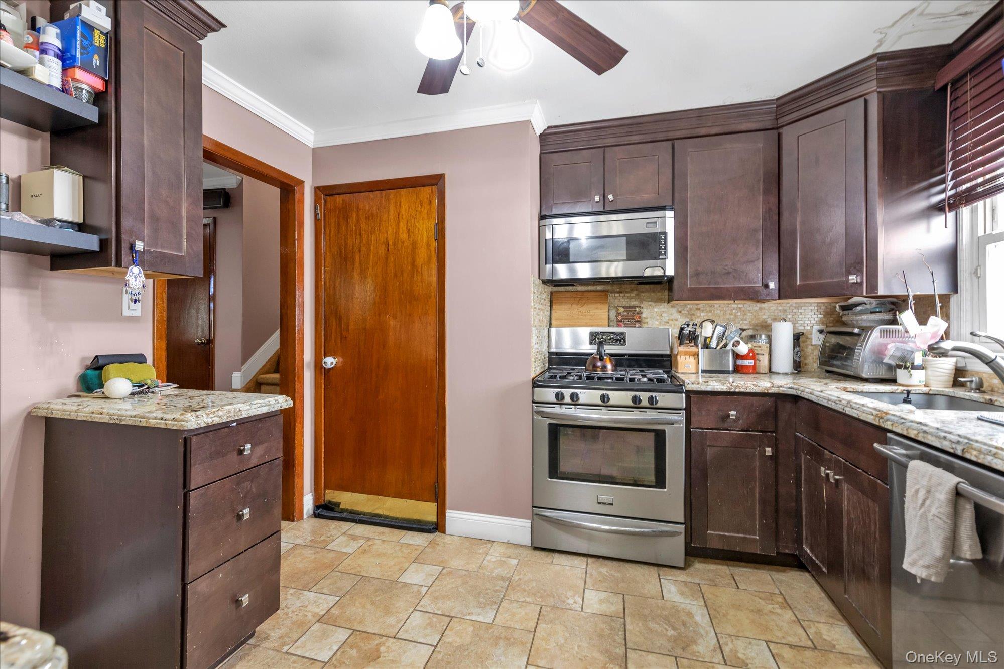 16 Layton Street, Freeport, NY 11520