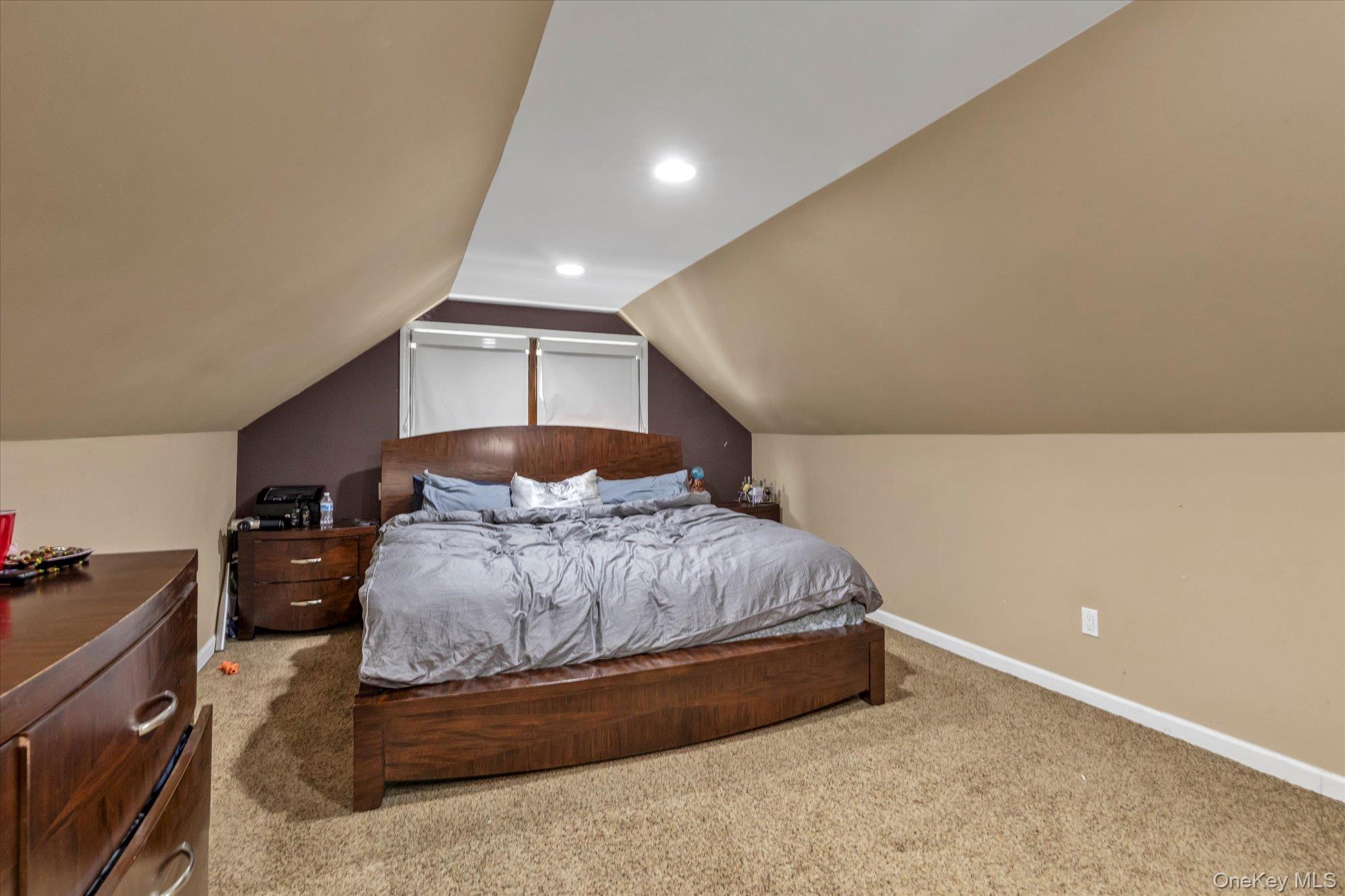 16 Layton Street, Freeport, NY 11520