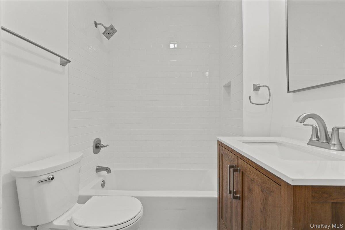 300 Waccabuc Road # 2, Goldens Bridge, NY 10526