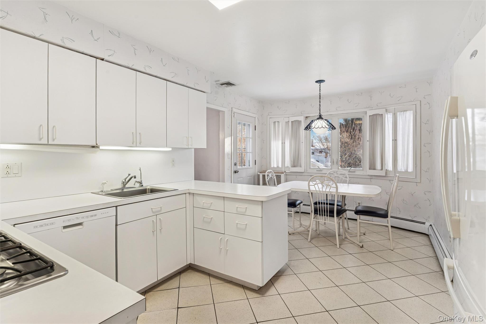 1864 Cynthia Lane, Merrick, NY 11566