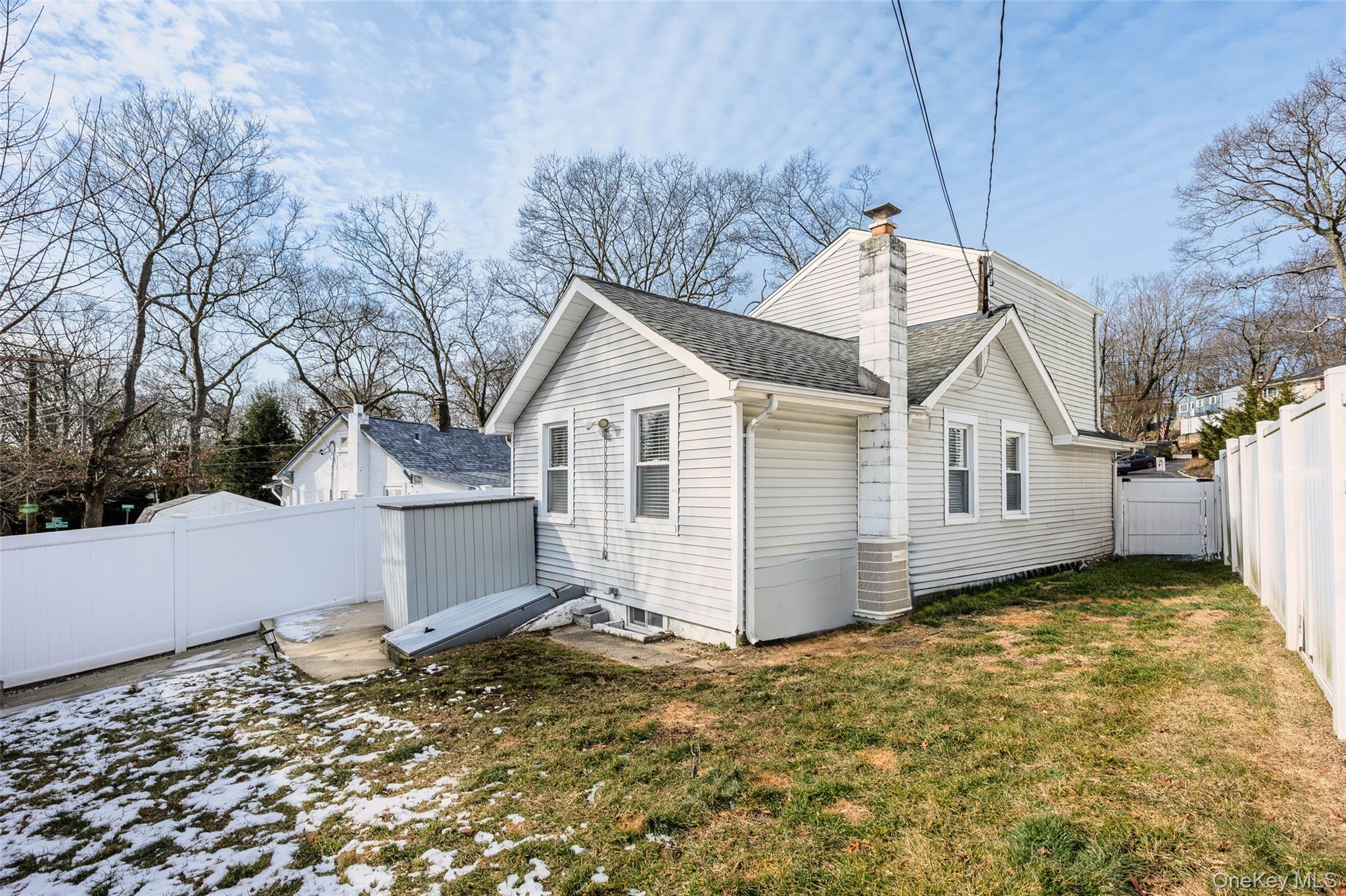 95 Sound Beach Boulevard, Sound Beach, NY 11789