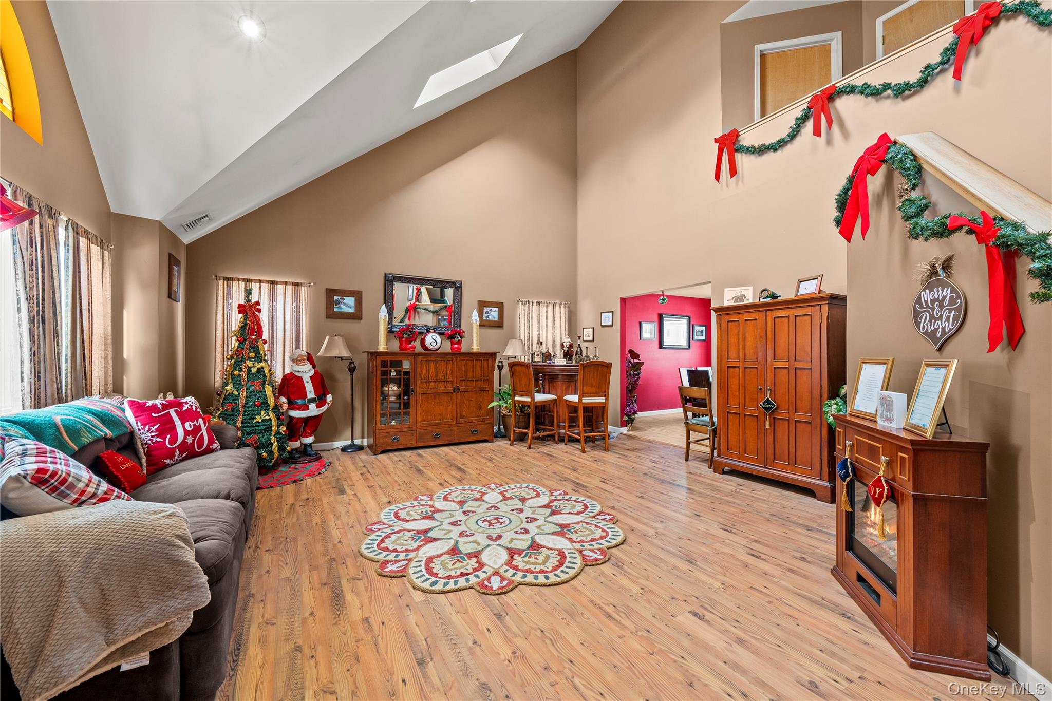 3 Crystal Brook Court, Islip, NY 11751