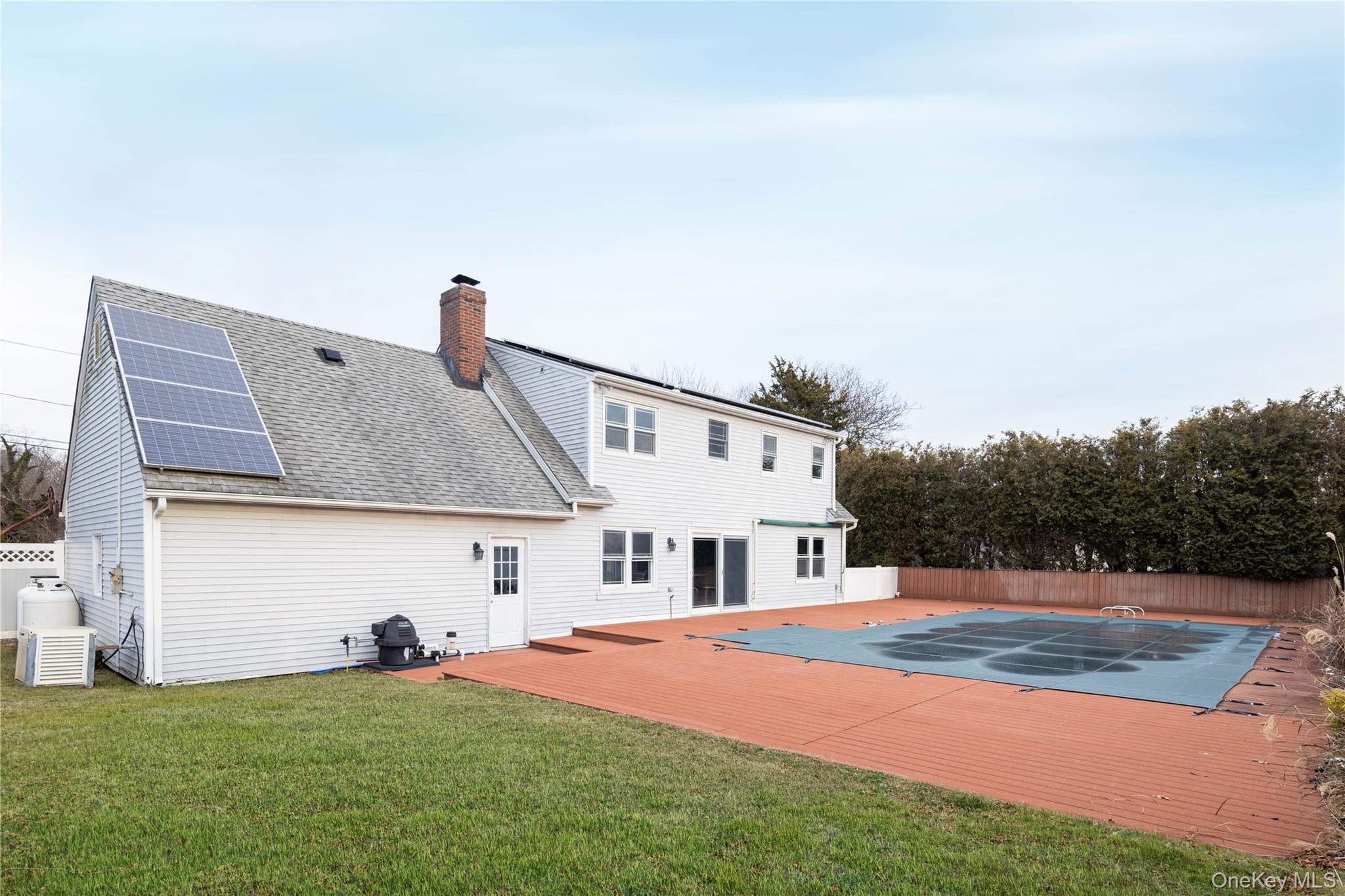 1650 Gillette Drive, East Marion, NY 11939