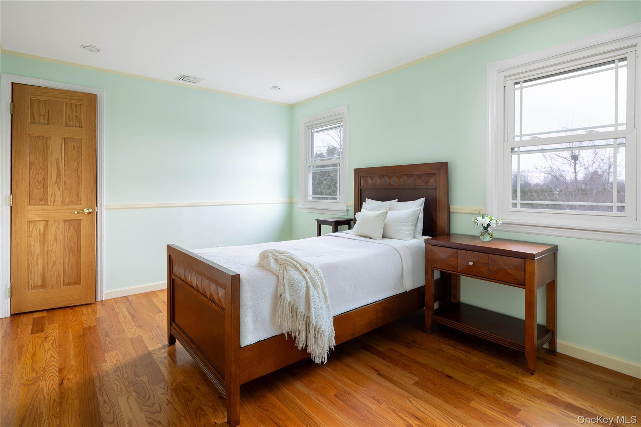 1650 Gillette Drive, East Marion, NY 11939