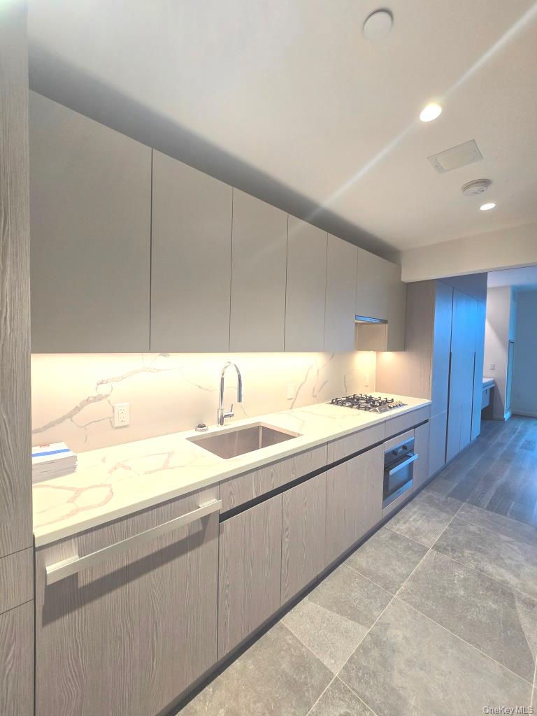 13336 37th Avenue # 5N, Flushing, NY 11354