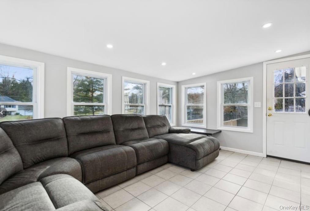 98 Widmer Road, Wappingers Falls, NY 12590