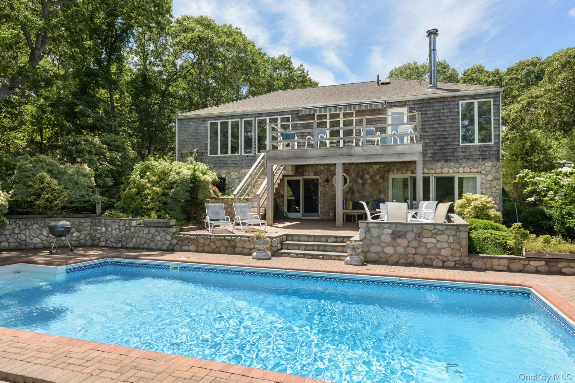 63 Isle Of Wight Road, East Hampton, NY 11937