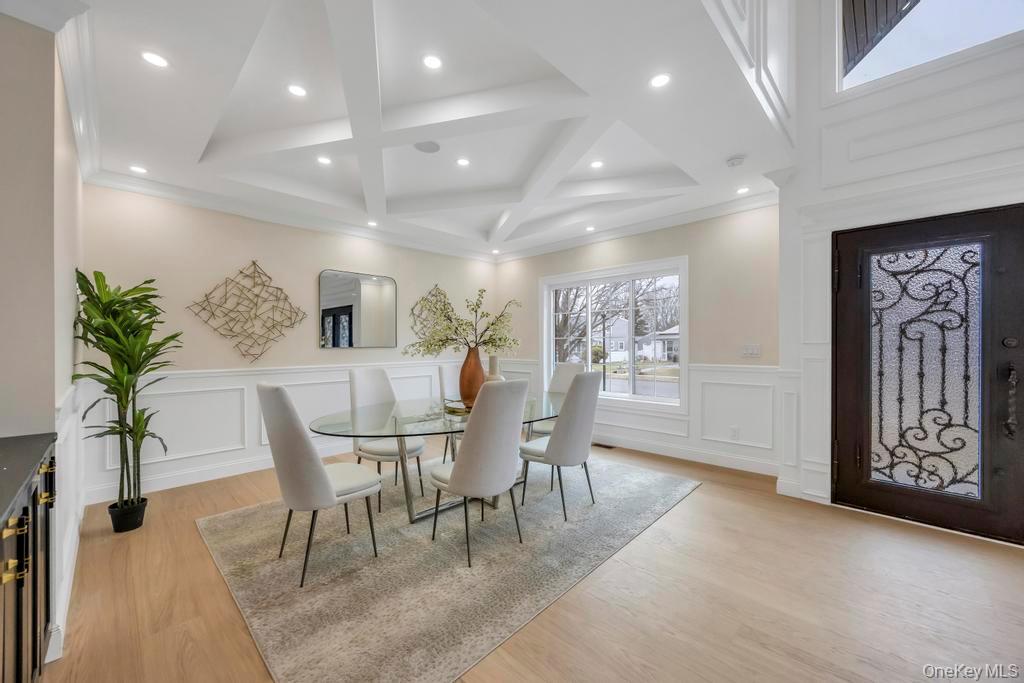 49 Anvil Lane, Levittown, NY 11756