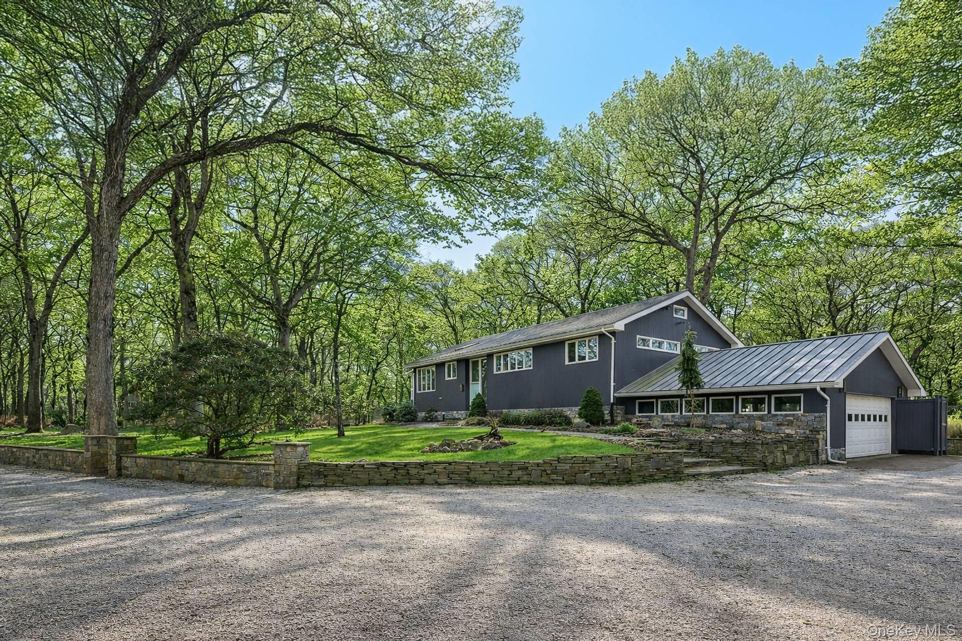 46 Robertson Drive, Sag Harbor, NY 11963