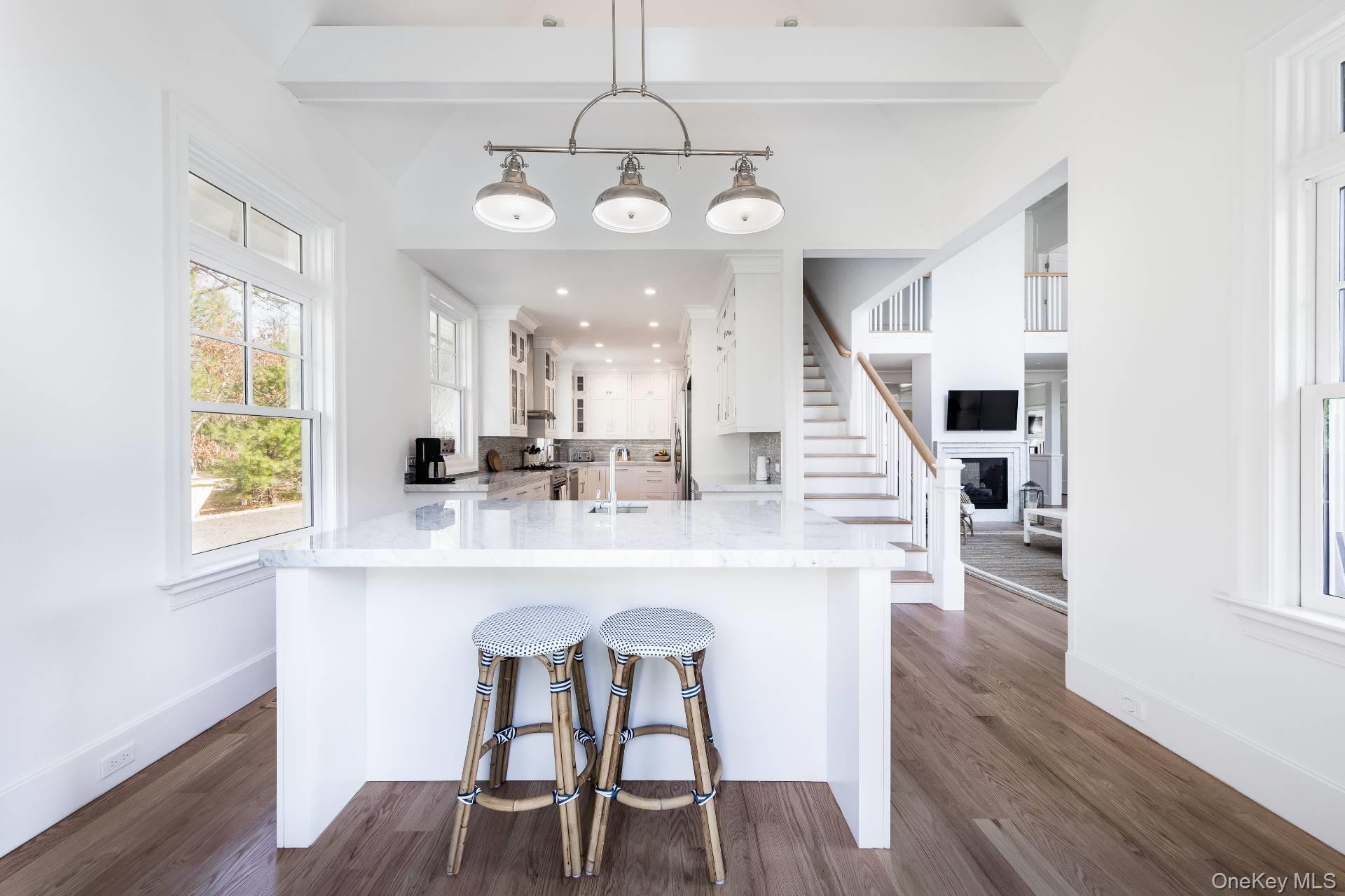 5 Sylvie Lane, East Hampton, NY 11937