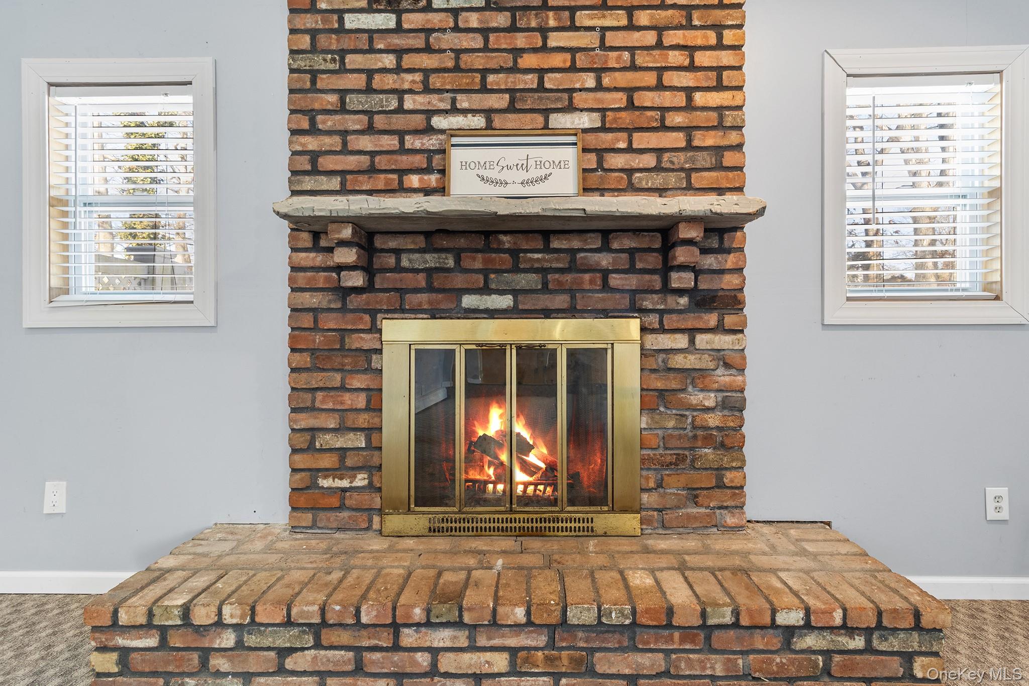 211 Oswego Avenue, Medford, NY 11763