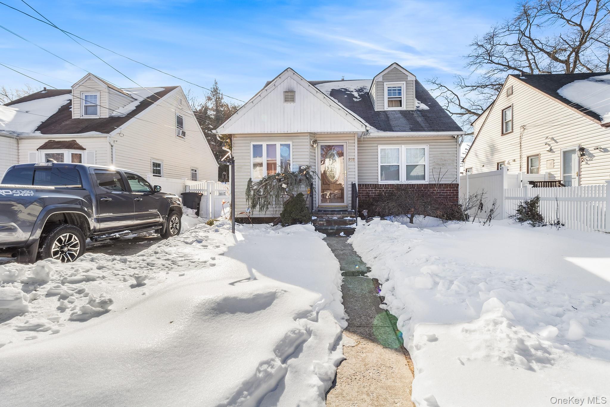 938 Wallace Avenue, North Baldwin, NY 11510