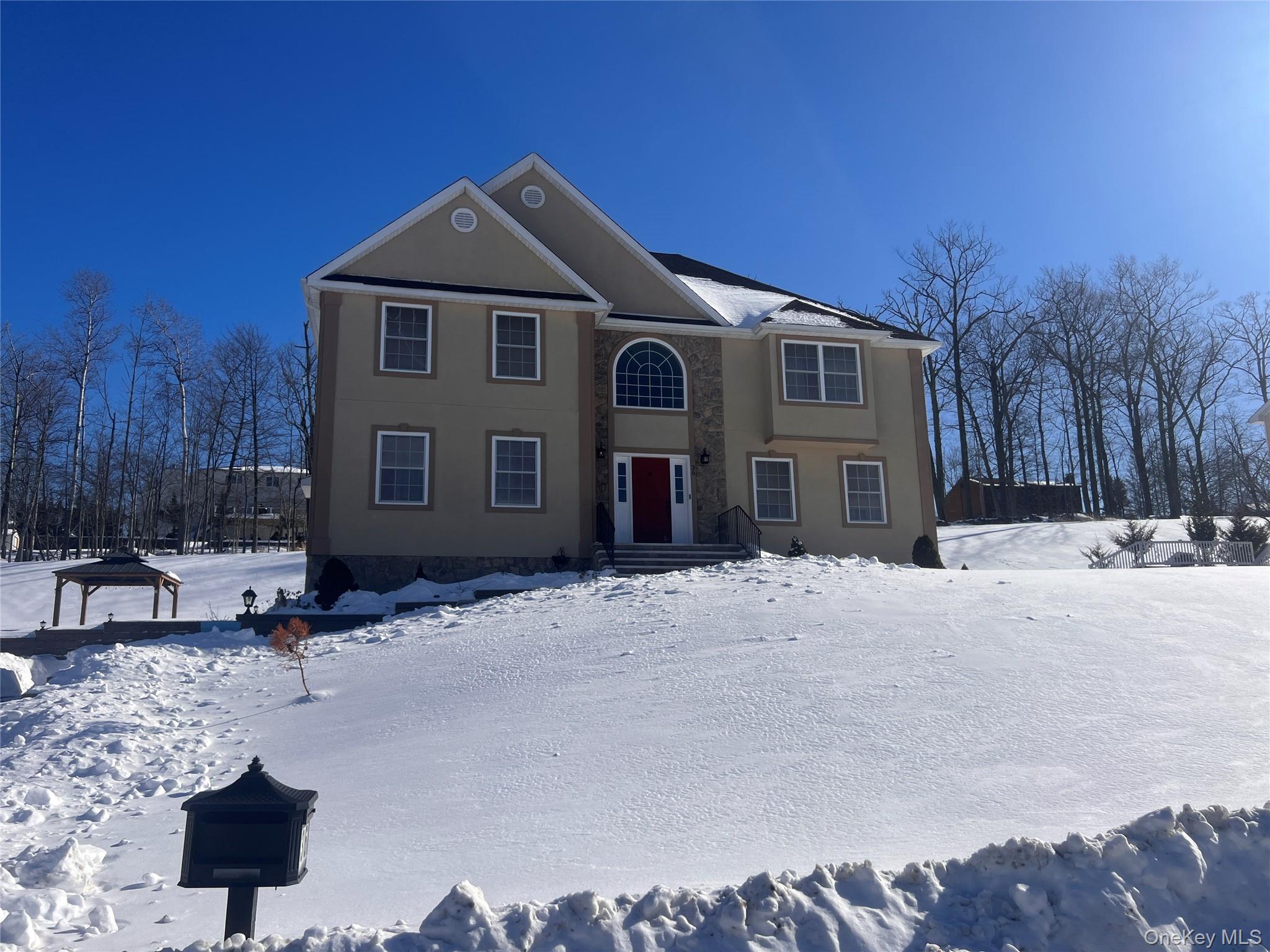 36 Highland View Place, Middletown, NY 10940