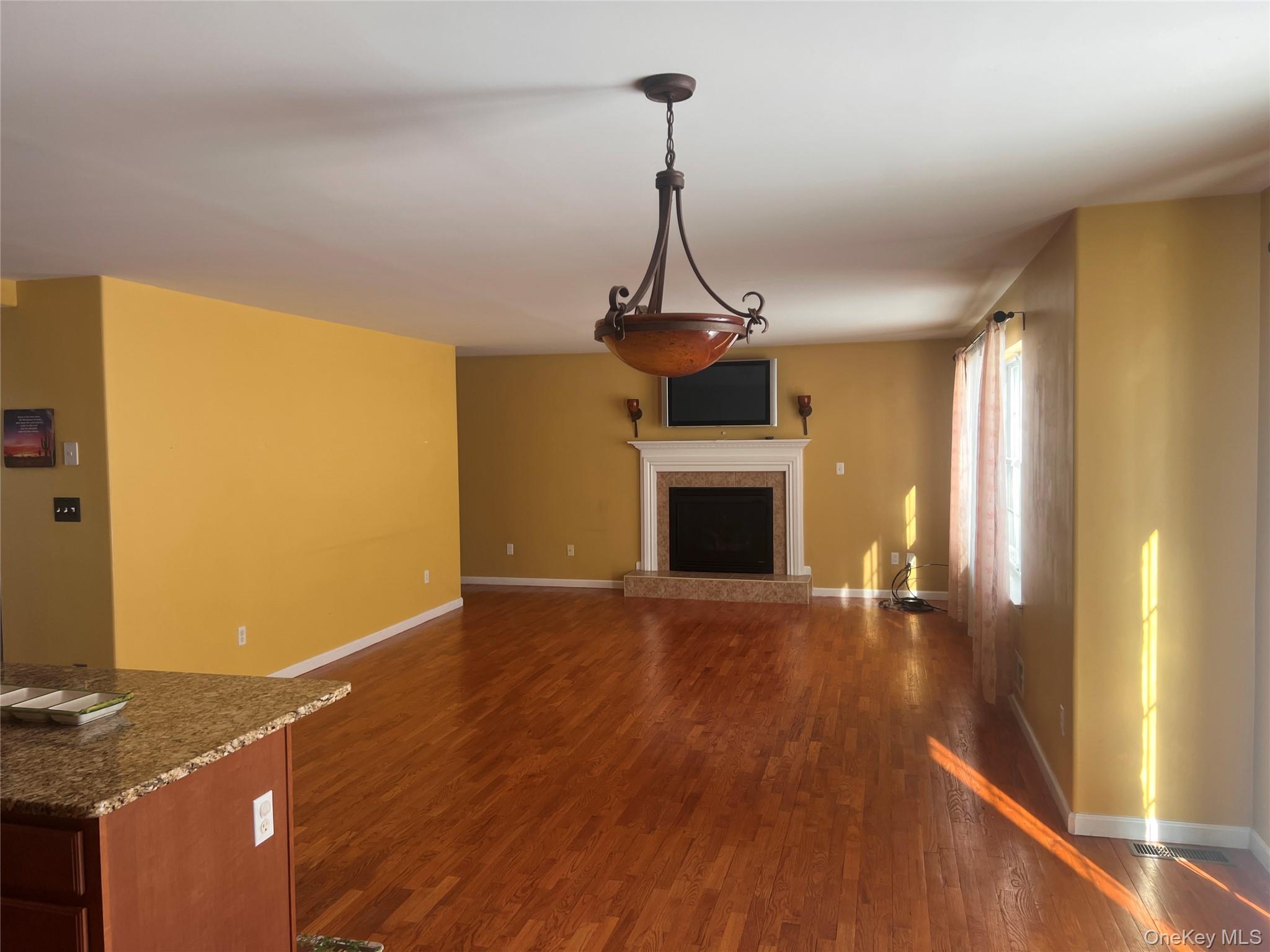 36 Highland View Place, Middletown, NY 10940