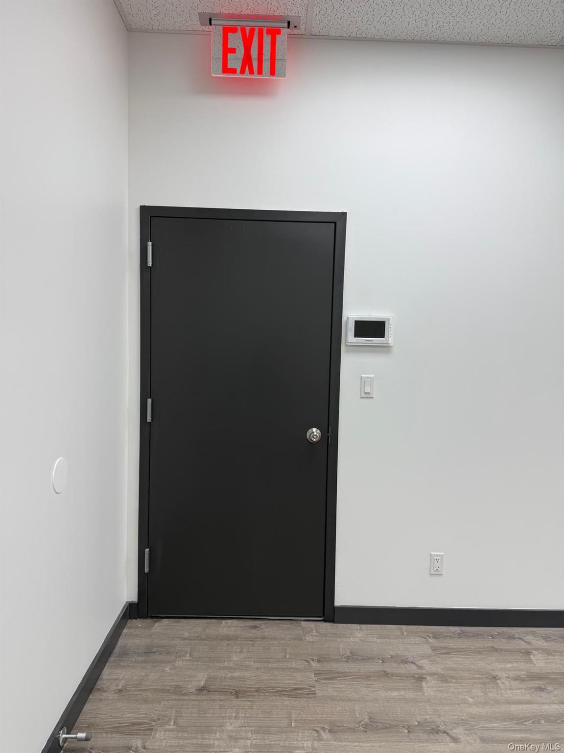 359 Saint Nicholas Avenue # 2 Front, Ridgewood, NY 11385