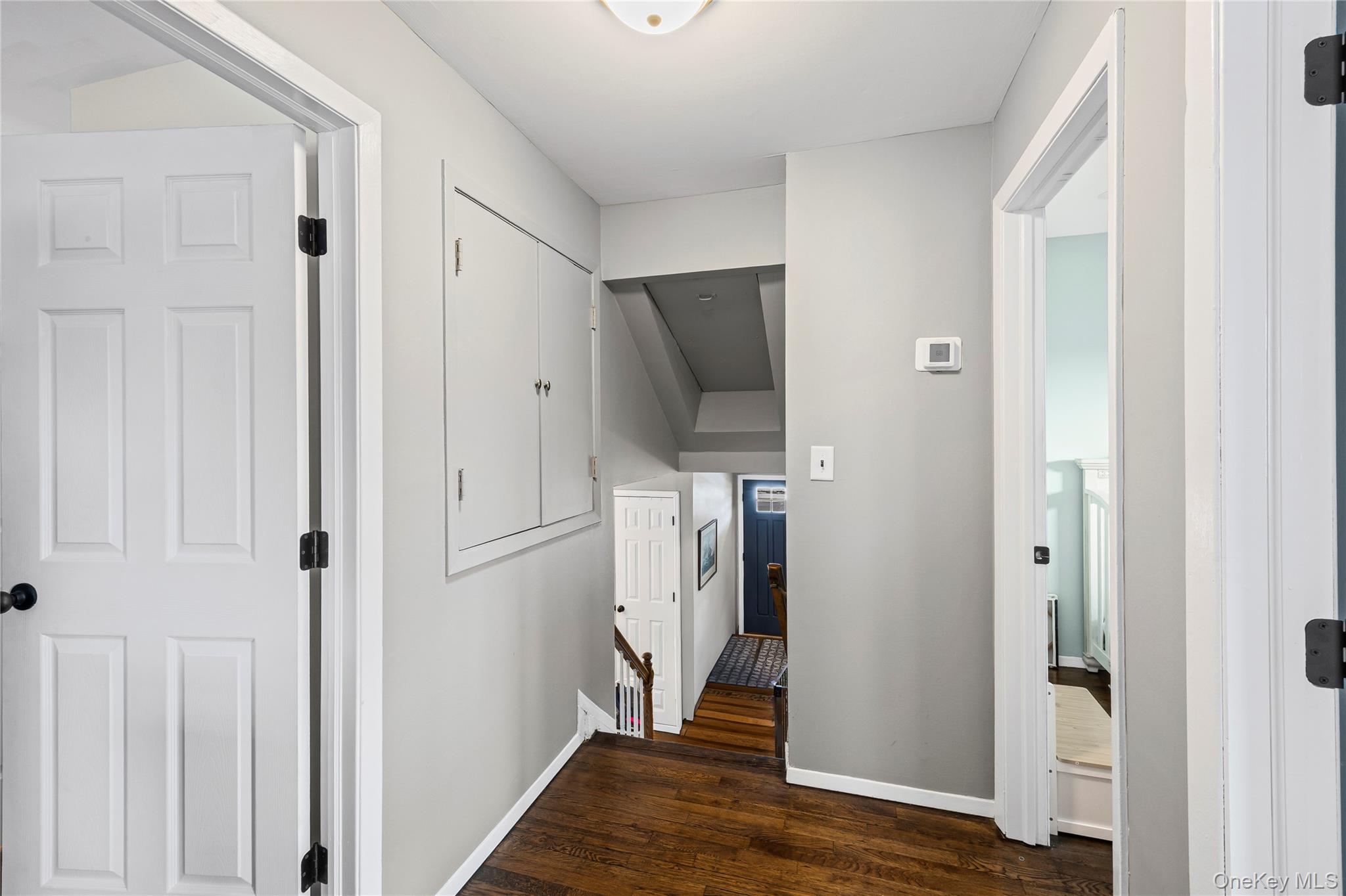 36 Hart Street, Farmingdale, NY 11735