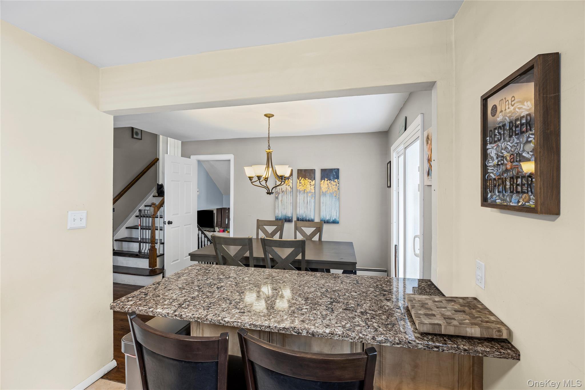 36 Hart Street, Farmingdale, NY 11735