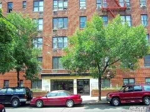 92-29 Lamont Avenue # 1B, Elmhurst, NY 11373
