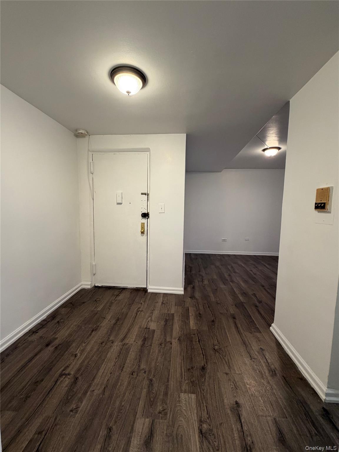 92-29 Lamont Avenue # 1B, Elmhurst, NY 11373