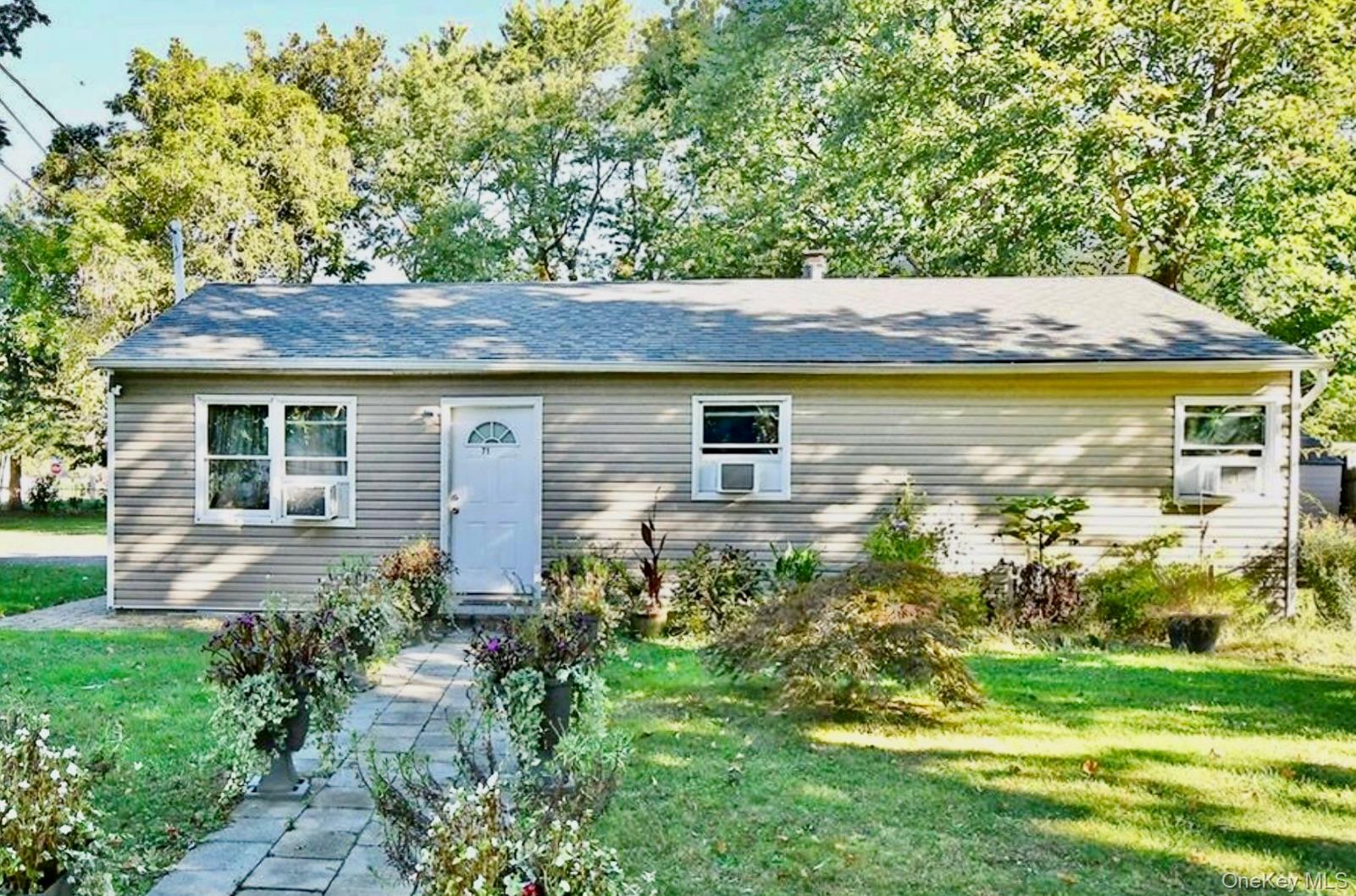 71 Macarthur Avenue, Brentwood, NY 11717