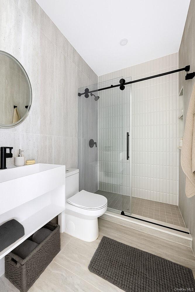 140 MOFFAT Street # 2, Brooklyn, NY 11207