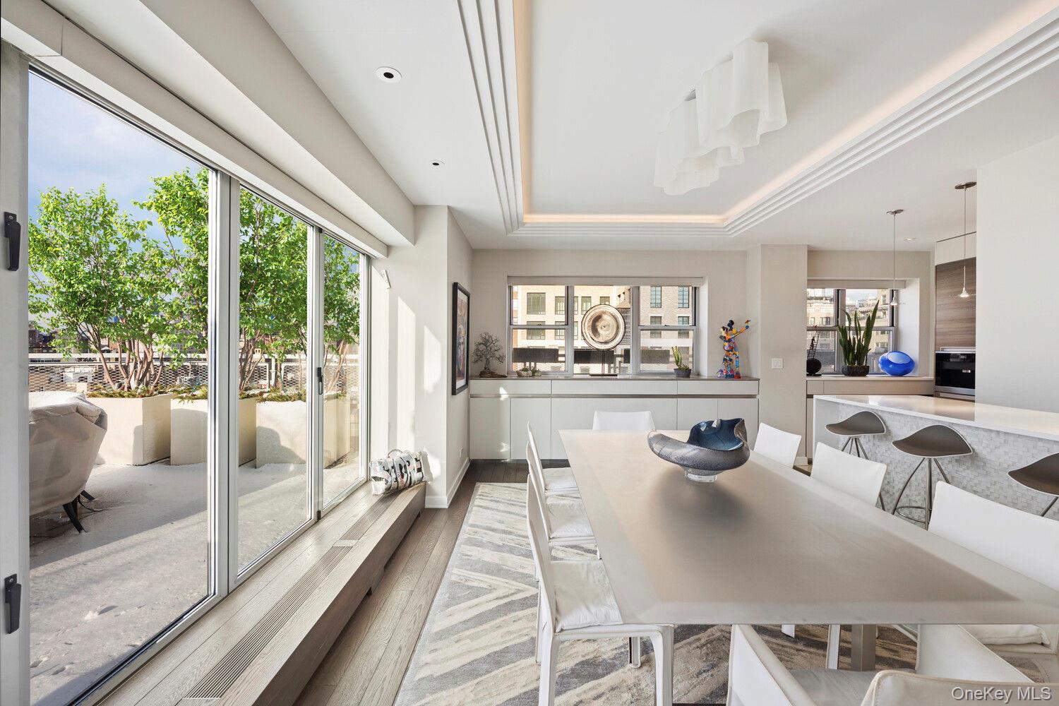 2 5TH Avenue # 14R, New York (Manhattan), NY 10011