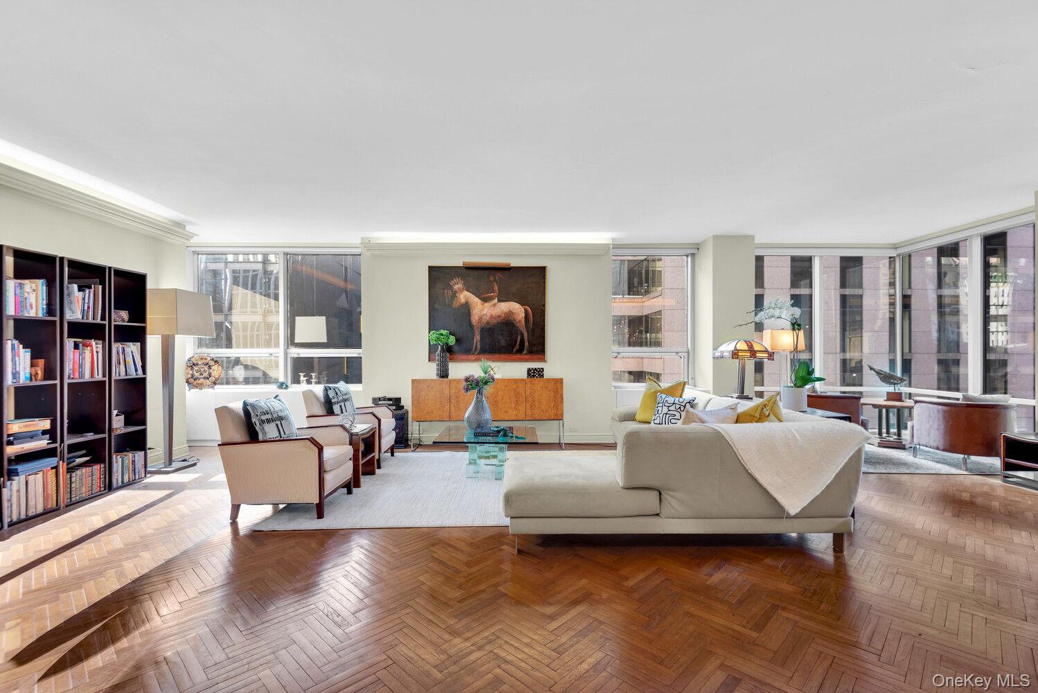 15 W 53RD Street # 12CJ, New York (Manhattan), NY 10019