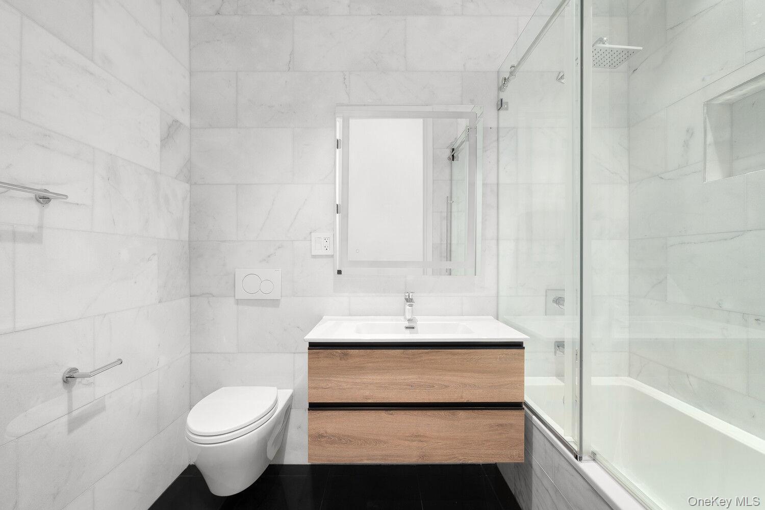 254 W 88TH Street # PH, New York (Manhattan), NY 10024