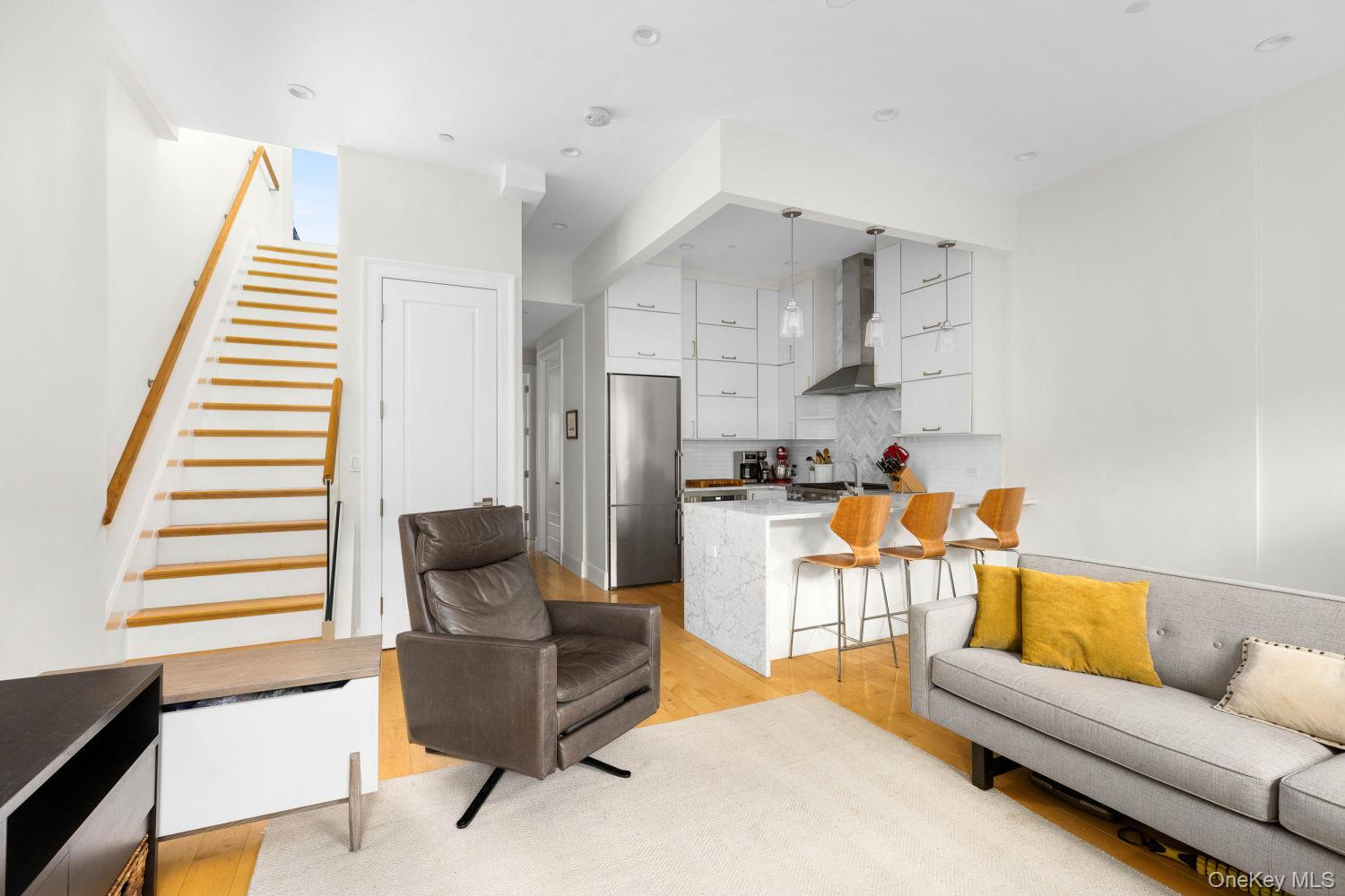 541 HENRY Street # D, Brooklyn, NY 11231