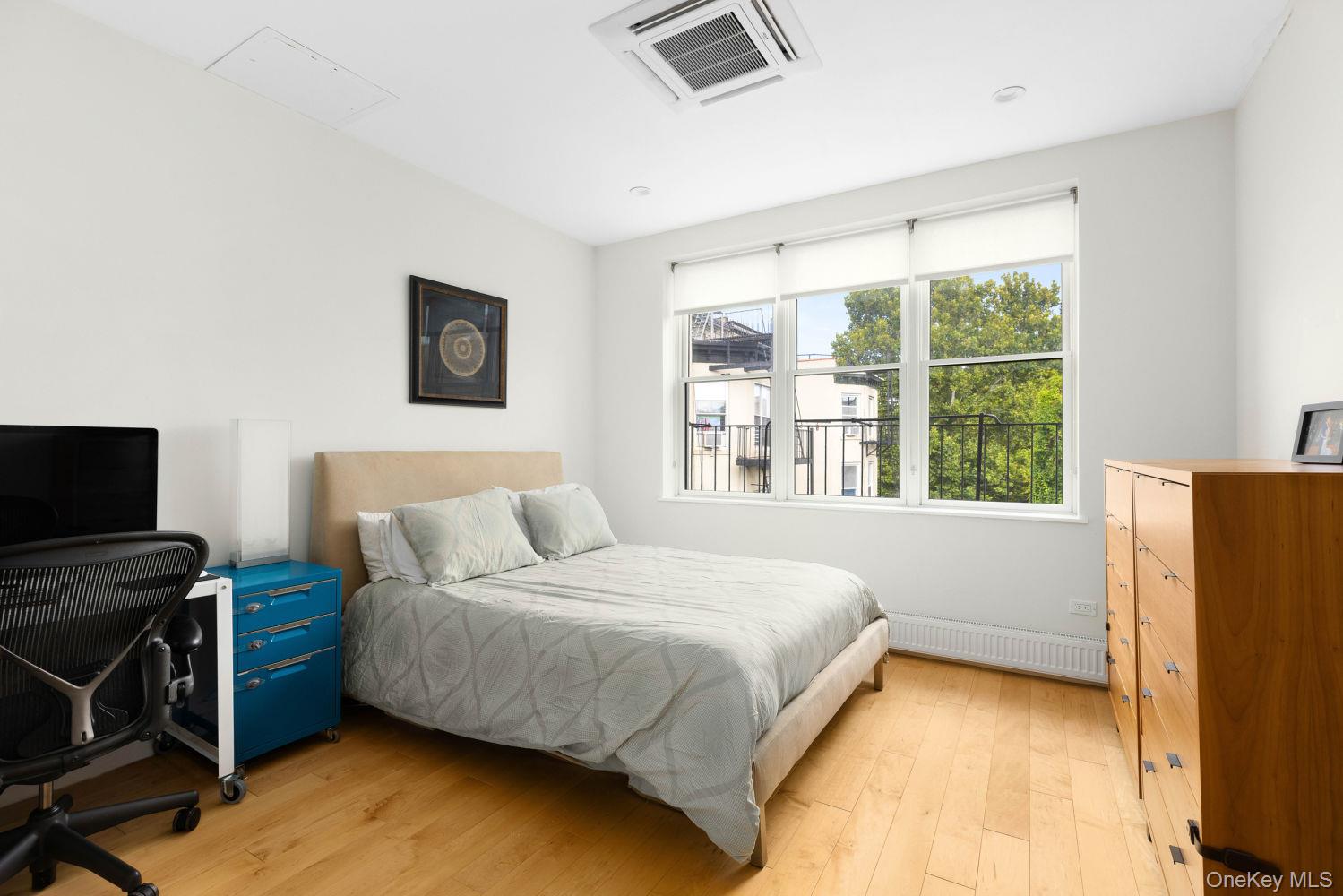 541 HENRY Street # D, Brooklyn, NY 11231