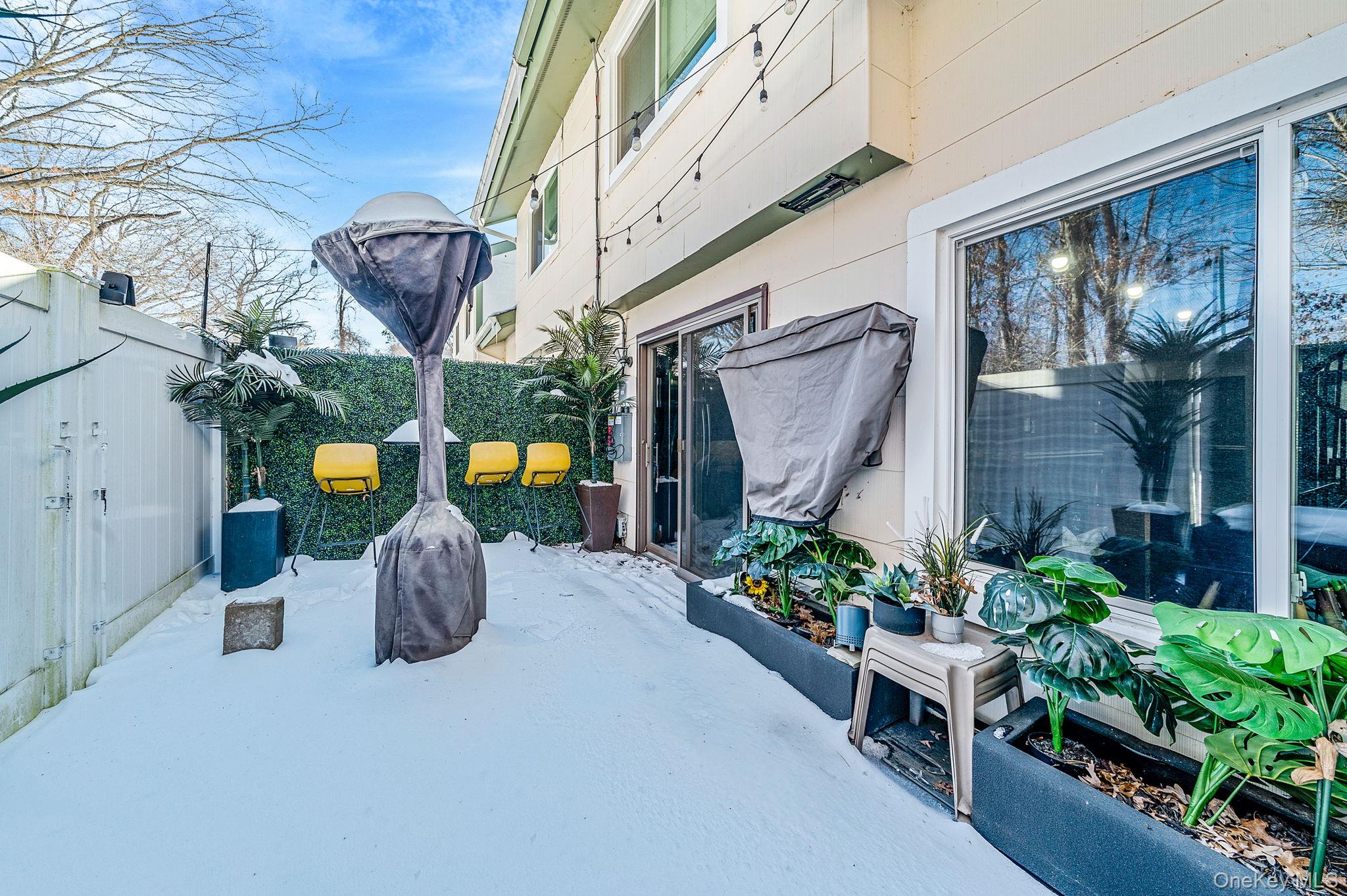 97 Drexelgate Court, Middle Island, NY 11953