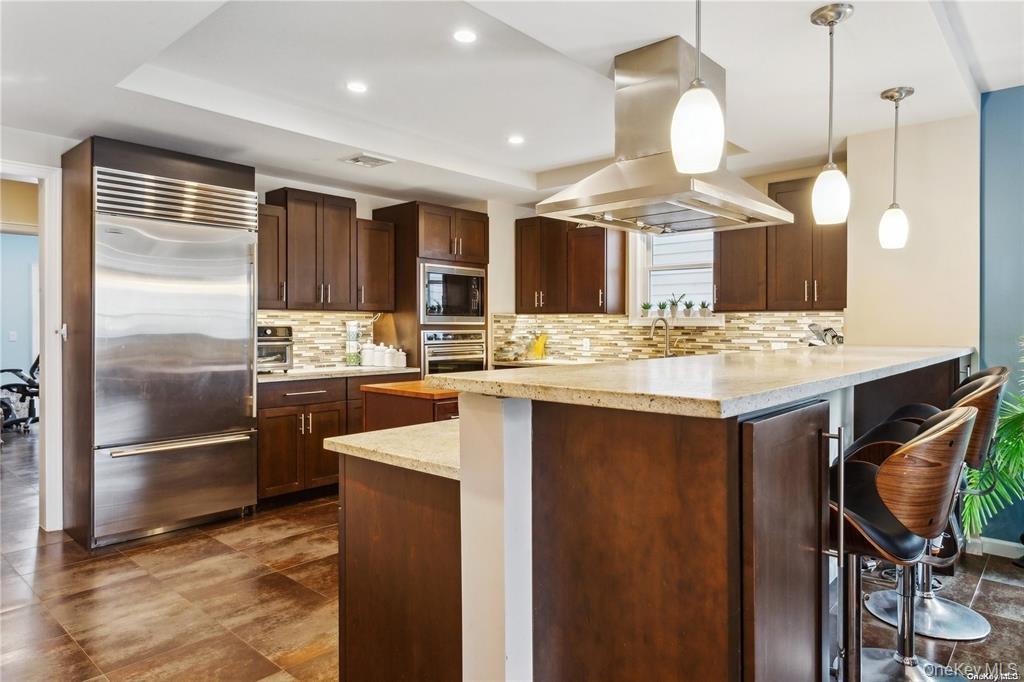 225 E Walnut Street # 1, Long Beach, NY 11561