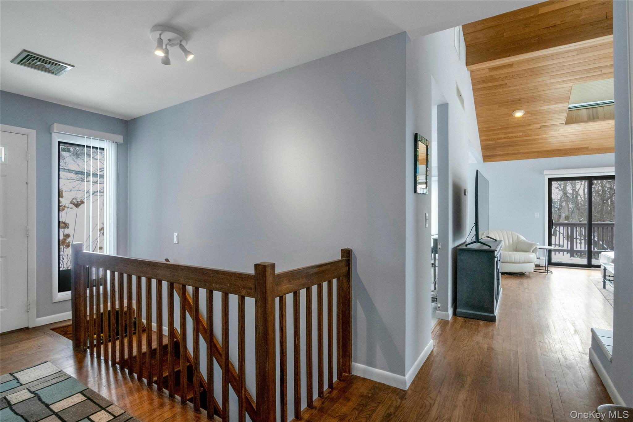 34 Piping Rock Drive, Ossining, NY 10562